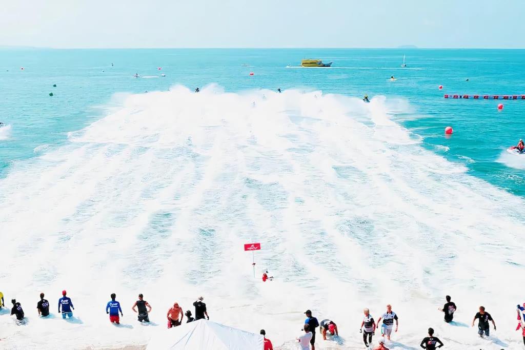 Sea View 5 Star Facilities Luxury Stay At Pattaya ジョムティエンビーチ エクステリア 写真