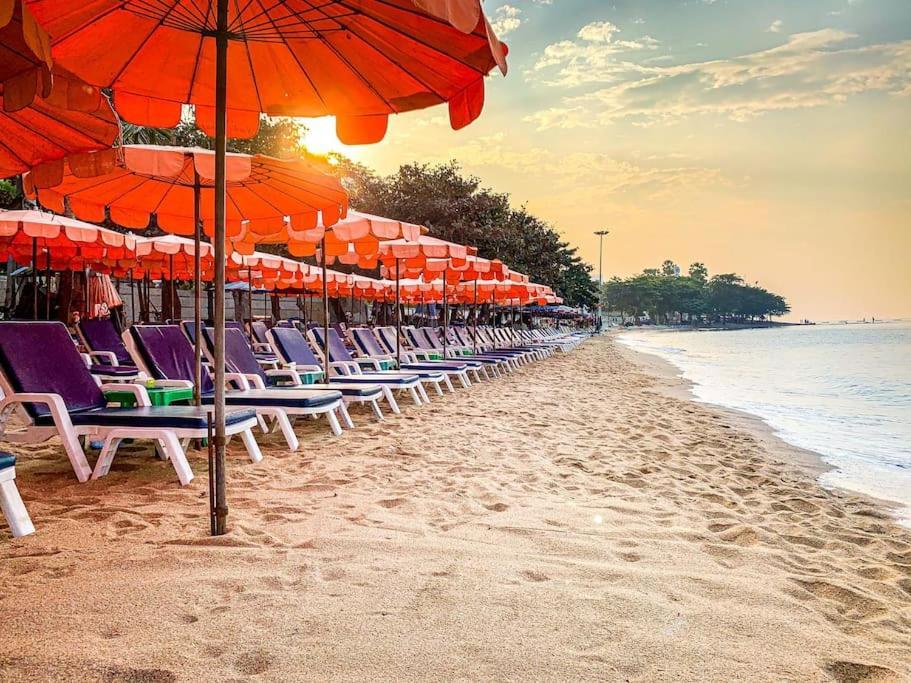 Sea View 5 Star Facilities Luxury Stay At Pattaya ジョムティエンビーチ エクステリア 写真