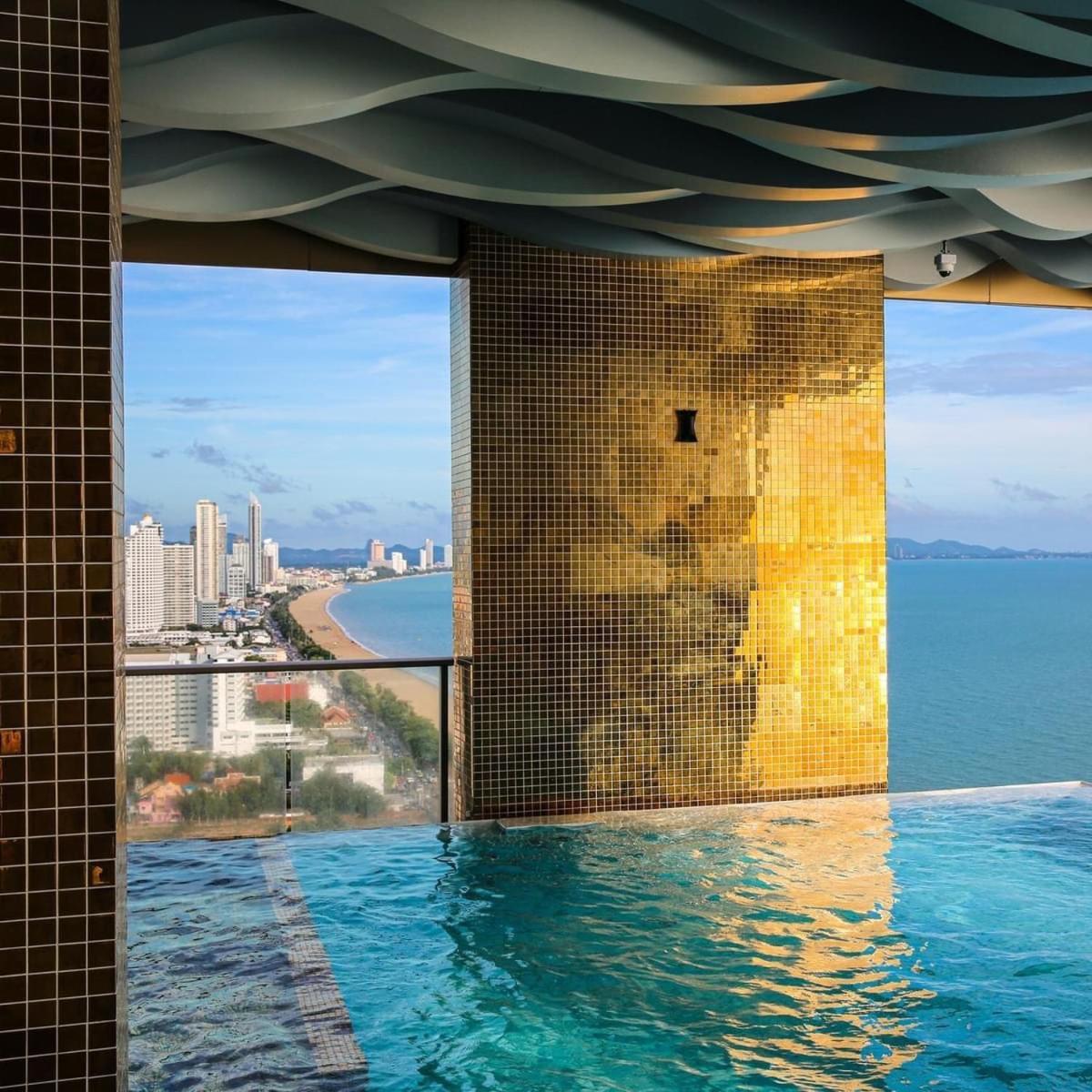Sea View 5 Star Facilities Luxury Stay At Pattaya ジョムティエンビーチ エクステリア 写真